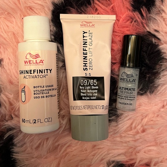 Wella Other - NEW Wella Shinefinity Zero Lift 2oz Glaze & 2oz Activator & .16oz Treatment